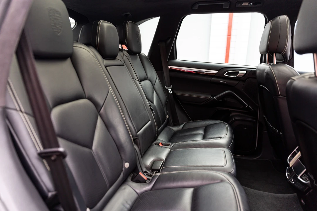 2016 Porsche 958 Cayenne GTS - Image 21 of 21