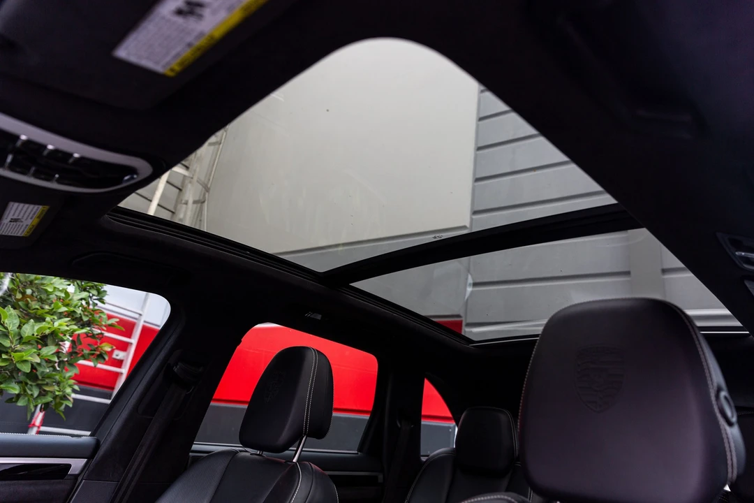 2016 Porsche 958 Cayenne GTS - Image 20 of 21