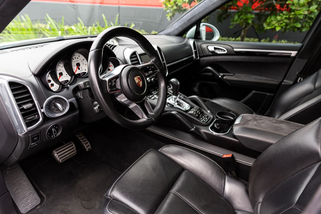 2016 Porsche 958 Cayenne GTS - Image 12 of 21