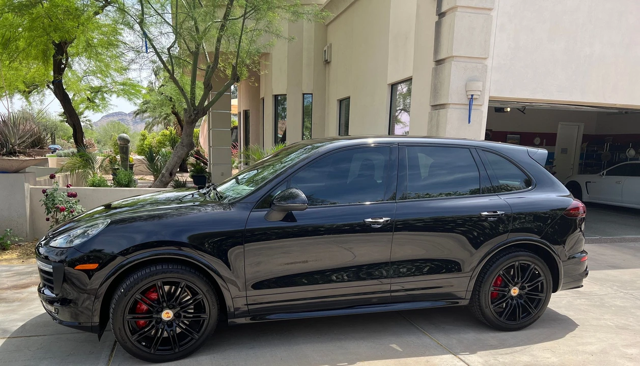 2016 Porsche 958 Cayenne GTS - Image 2 of 10