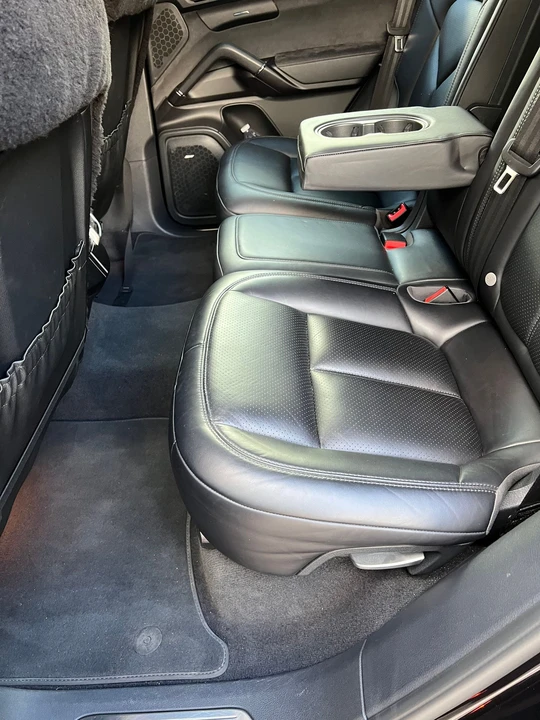 2016 Porsche 958 Cayenne GTS - Image 7 of 10