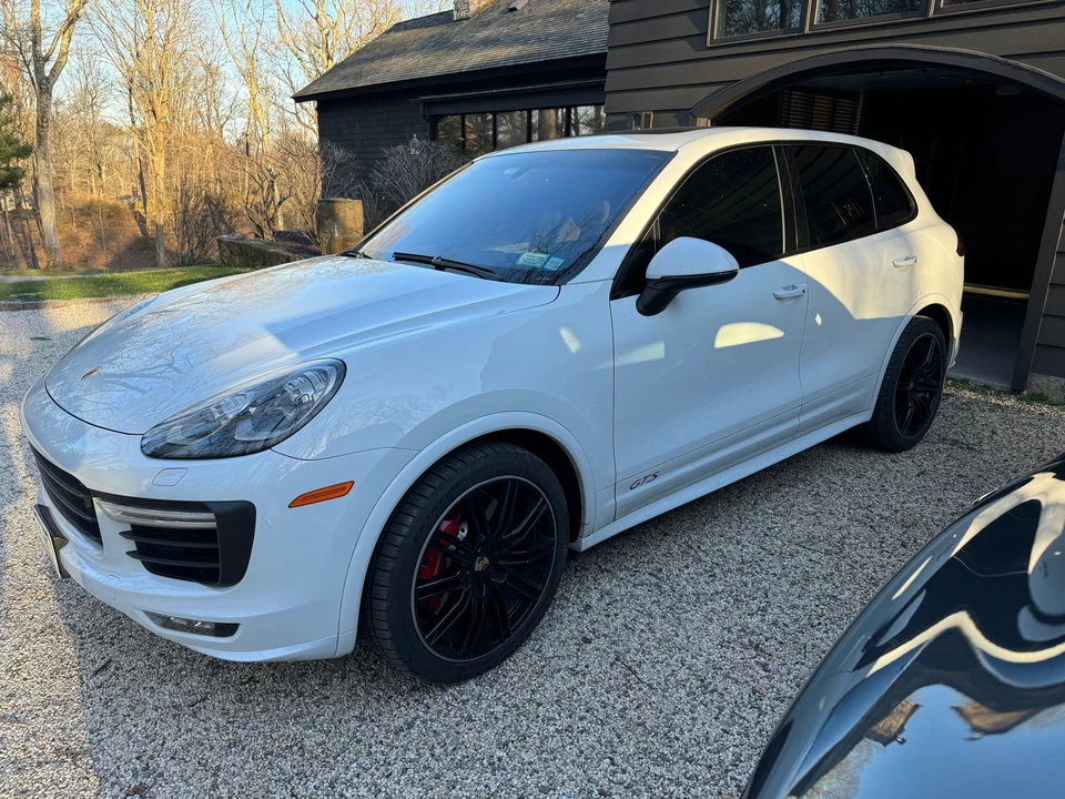 2016 Porsche 958 Cayenne GTS - Image 4 of 6