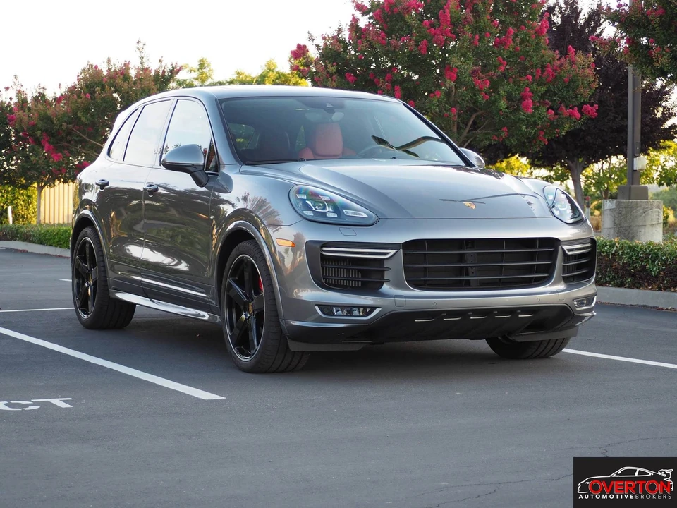 2016 Porsche 958 Cayenne GTS - Image 2 of 26