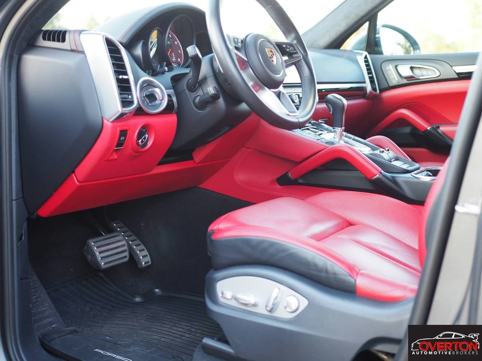 2016 Porsche 958 Cayenne GTS - Image 16 of 26
