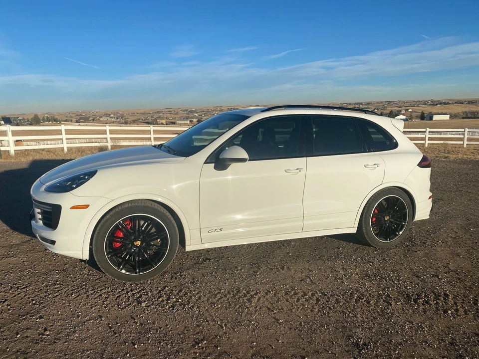 2016 Porsche 958 Cayenne GTS - Image 4 of 17