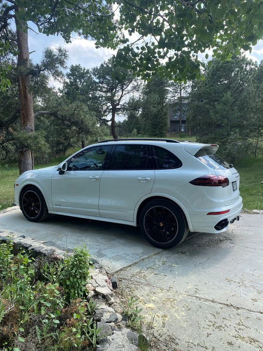 2016 Porsche 958 Cayenne GTS - Image 2 of 17