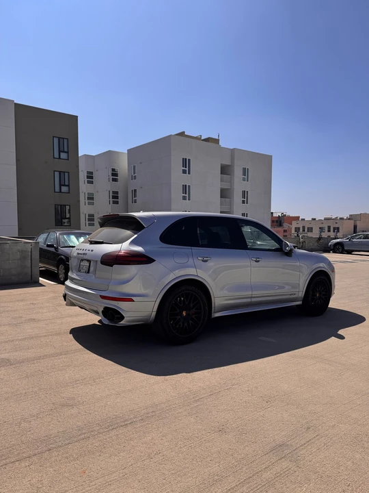 2016 Porsche 958 Cayenne GTS - Image 4 of 12