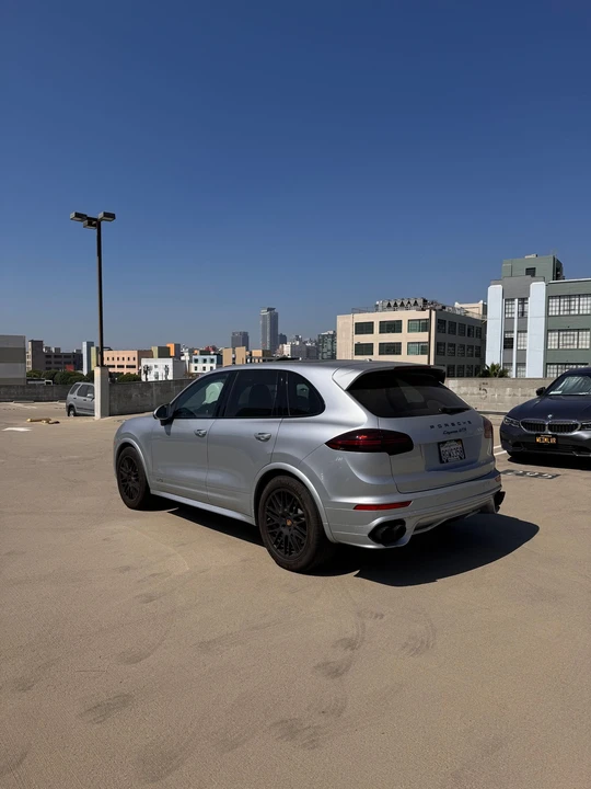 2016 Porsche 958 Cayenne GTS - Image 3 of 12