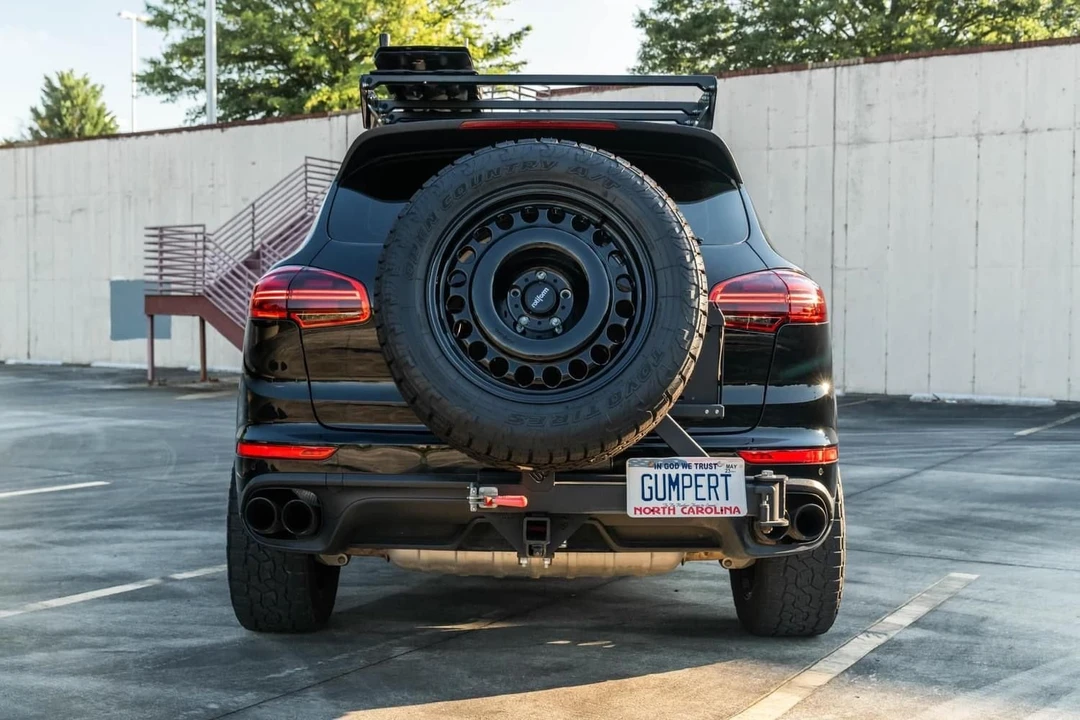2016 Porsche 958 Cayenne S - Image 4 of 31