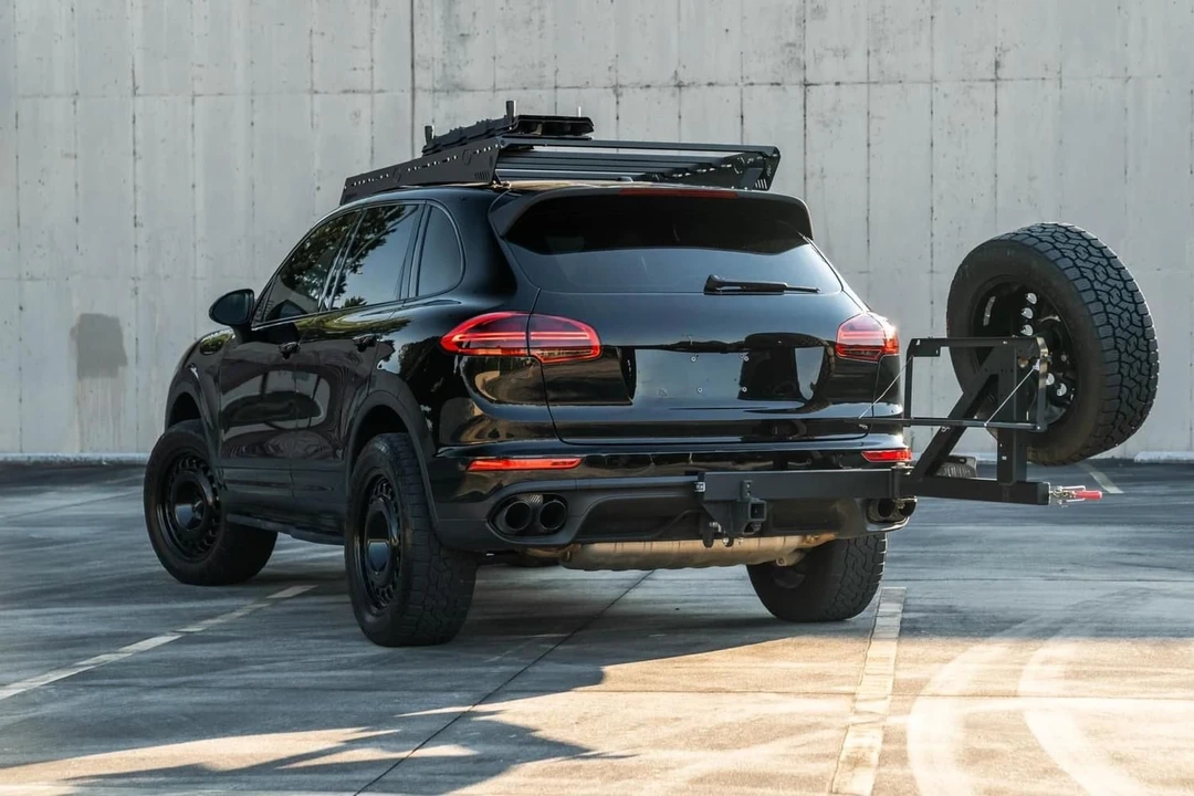2016 Porsche 958 Cayenne S - Image 5 of 31