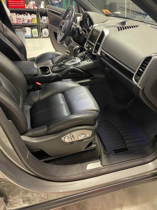 2016 Porsche 958 Cayenne S - Image 6 of 11
