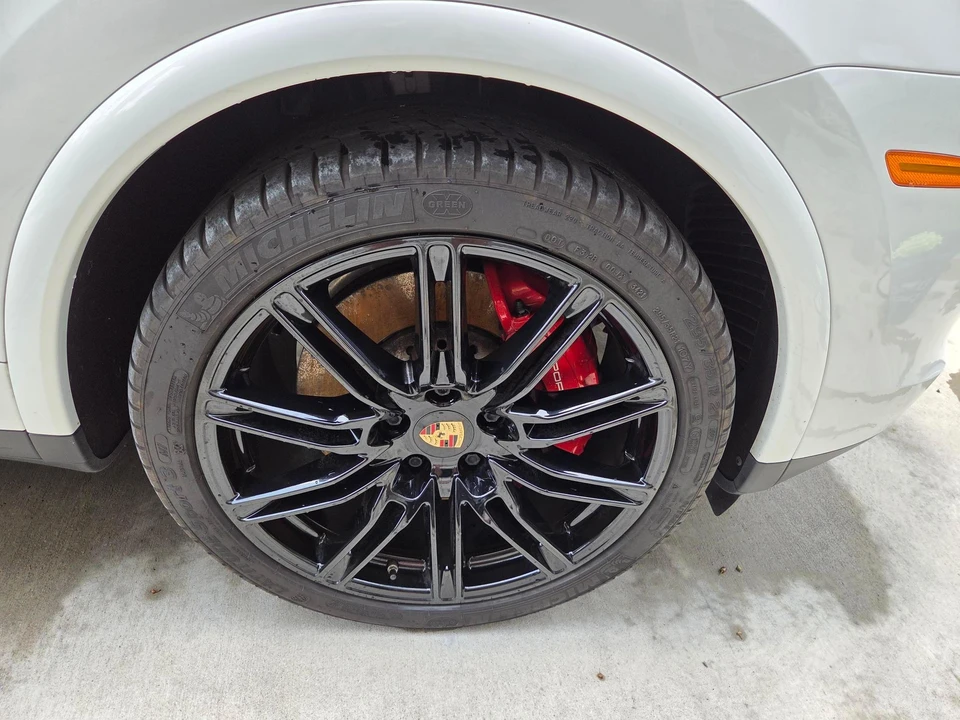 2016 Porsche 958 Cayenne Turbo - Image 17 of 20