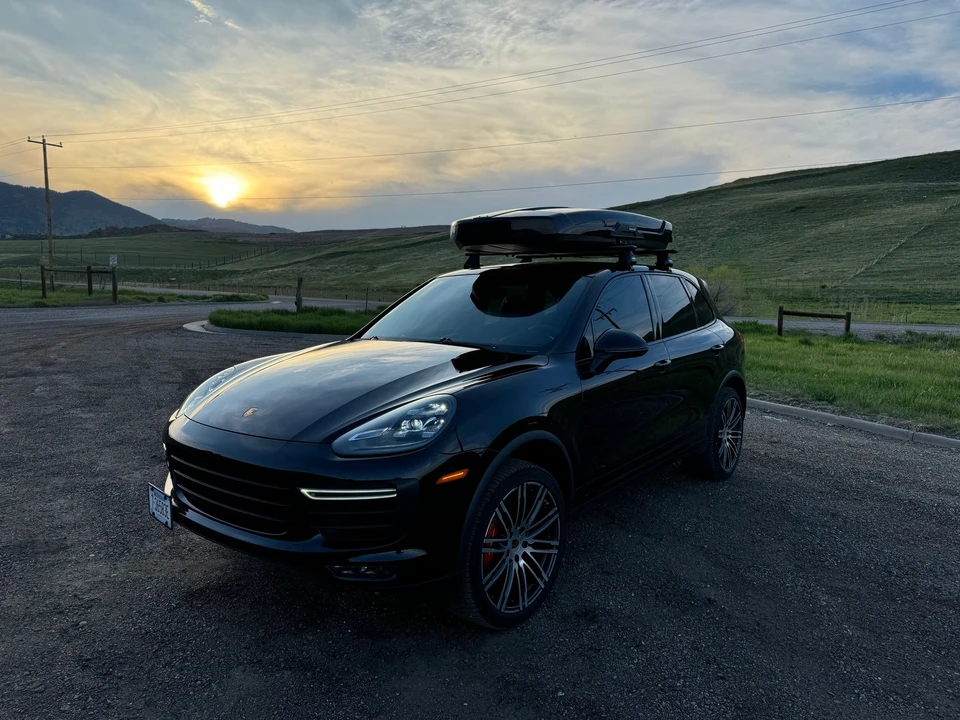 2016 Porsche 958 Cayenne Turbo - Image 2 of 12