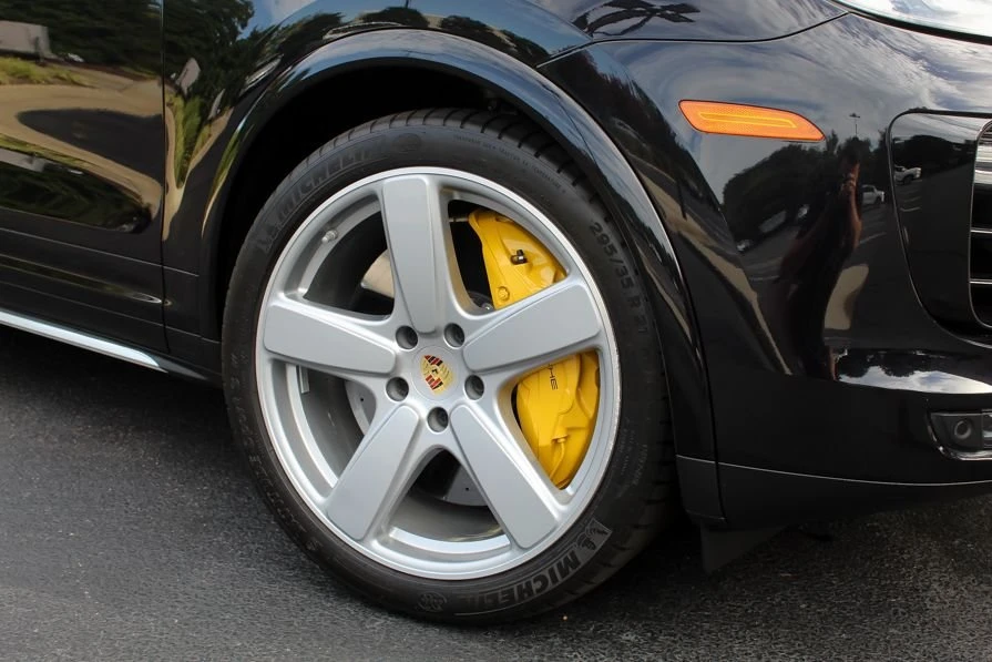 2016 Porsche 958 Cayenne Turbo - Image 7 of 21