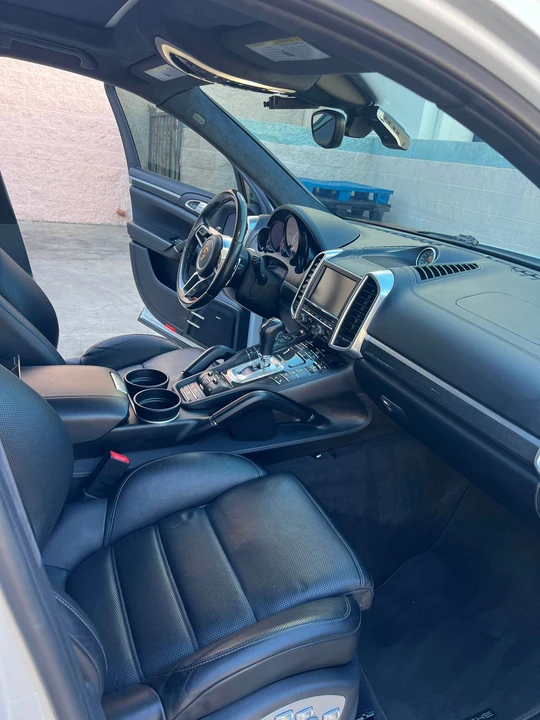 2016 Porsche 958 Cayenne Turbo - Image 6 of 20