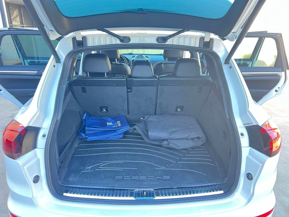 2016 Porsche 958 Cayenne Turbo - Image 8 of 20
