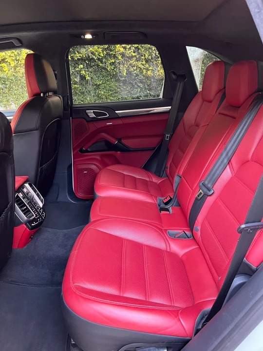 2016 Porsche 958 Cayenne Turbo - Image 5 of 8