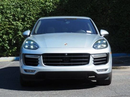 2016 Porsche 958 Cayenne Turbo - Image 2 of 9