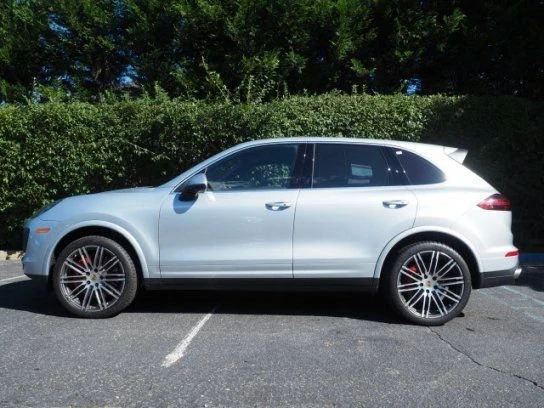 2016 Porsche 958 Cayenne Turbo - Image 3 of 9