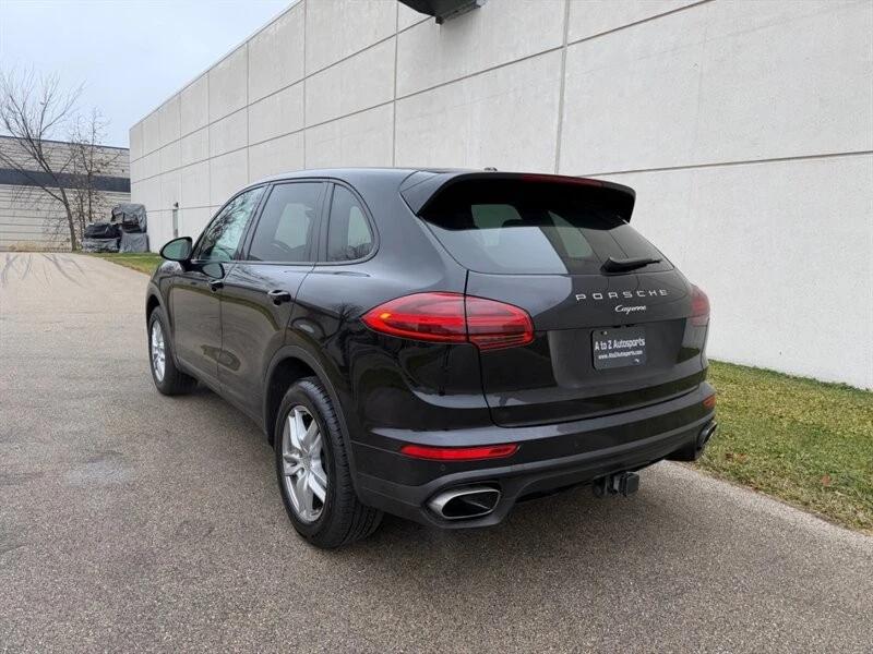 2016 Porsche 958 Cayenne - Image 4 of 4