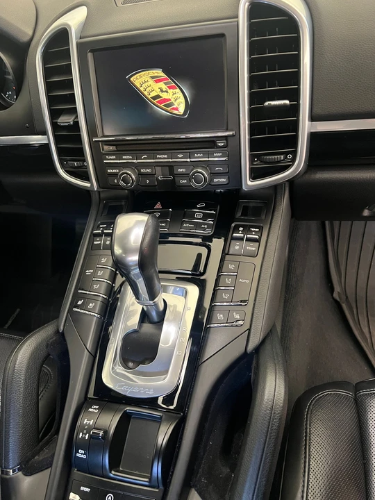 2016 Porsche 958 Cayenne - Image 5 of 19