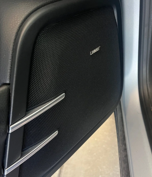2016 Porsche 958 Cayenne - Image 18 of 19