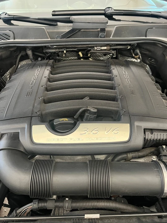 2016 Porsche 958 Cayenne - Image 17 of 19