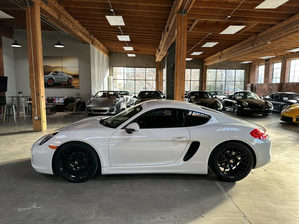2016 Porsche 981 Cayman - Image 4 of 30