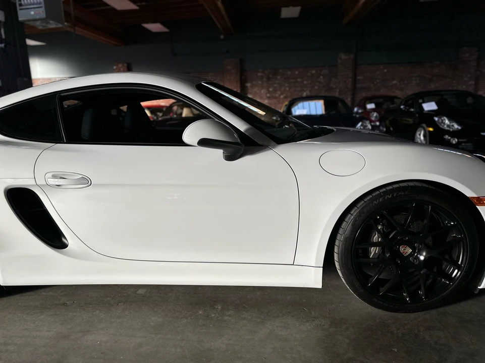 2016 Porsche 981 Cayman - Image 22 of 30