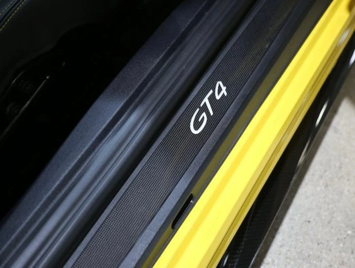 2016 Porsche 981 Cayman GT4 - Image 30 of 31