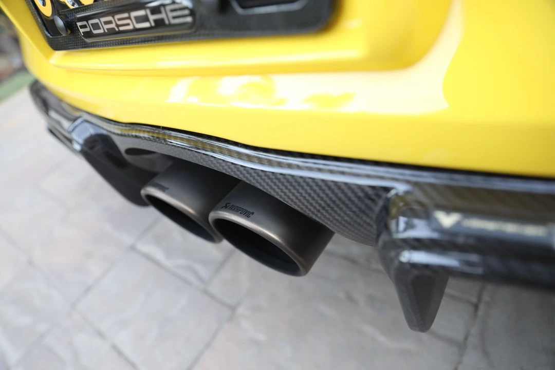 2016 Porsche 981 Cayman GT4 - Image 14 of 31