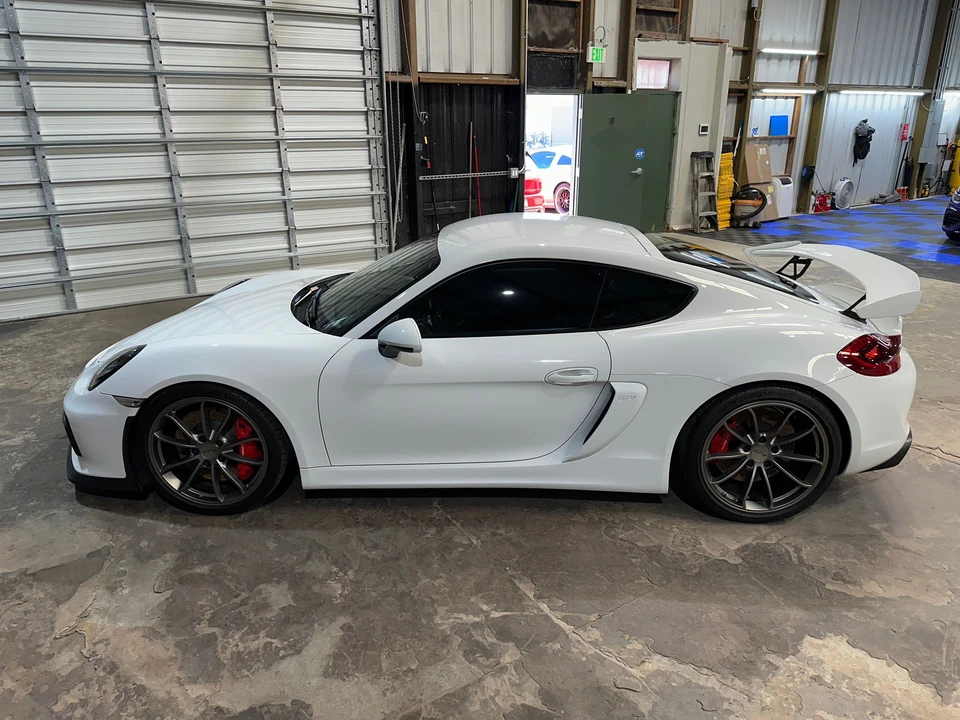 2016 Porsche 981 Cayman GT4 - Image 7 of 27