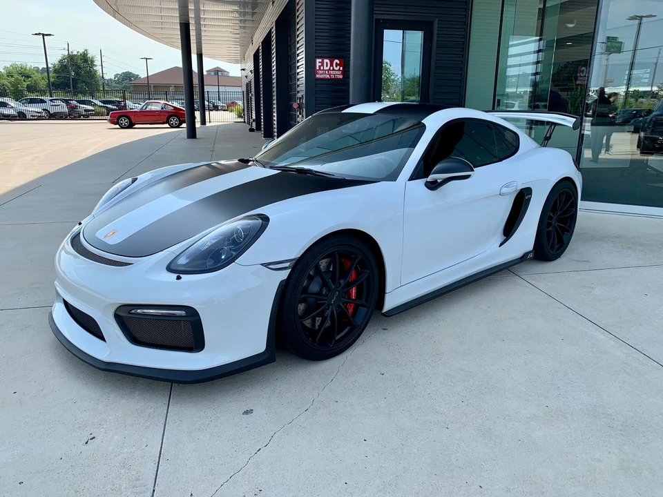 2016 Porsche 981 Cayman GT4 - Image 4 of 13