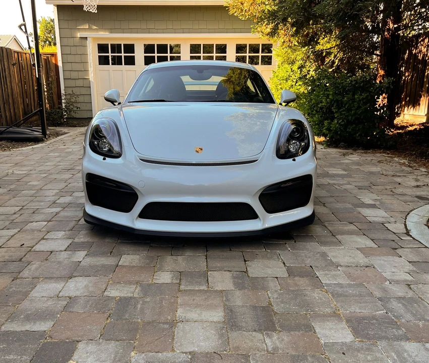 2016 Porsche 981 Cayman GT4 - Image 4 of 16