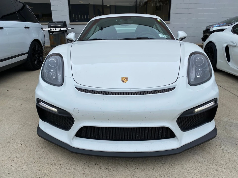 2016 Porsche 981 Cayman GT4 - Image 17 of 18