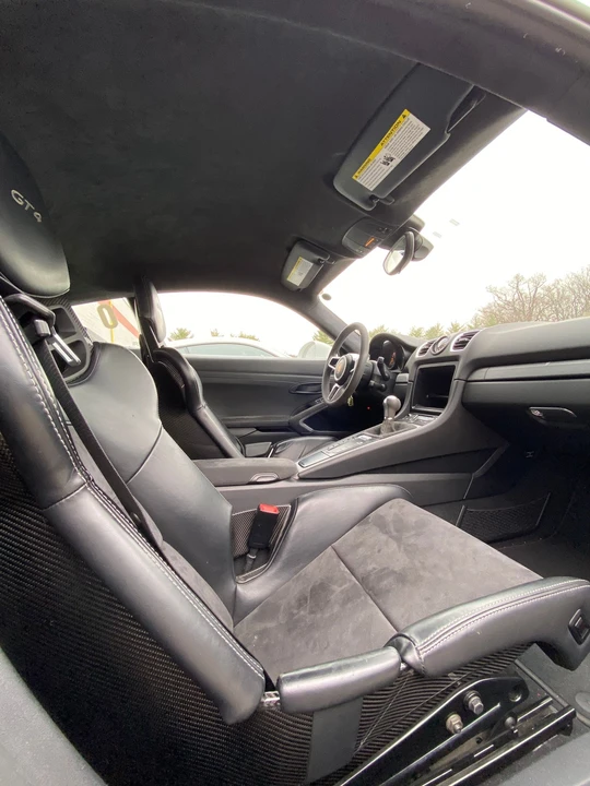2016 Porsche 981 Cayman GT4 - Image 12 of 18