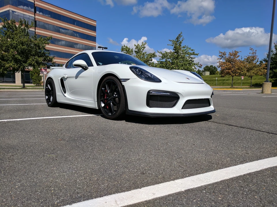 2016 Porsche 981 Cayman GT4 - Image 5 of 10
