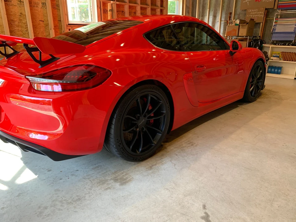 2016 Porsche 981 Cayman GT4 - Image 7 of 9