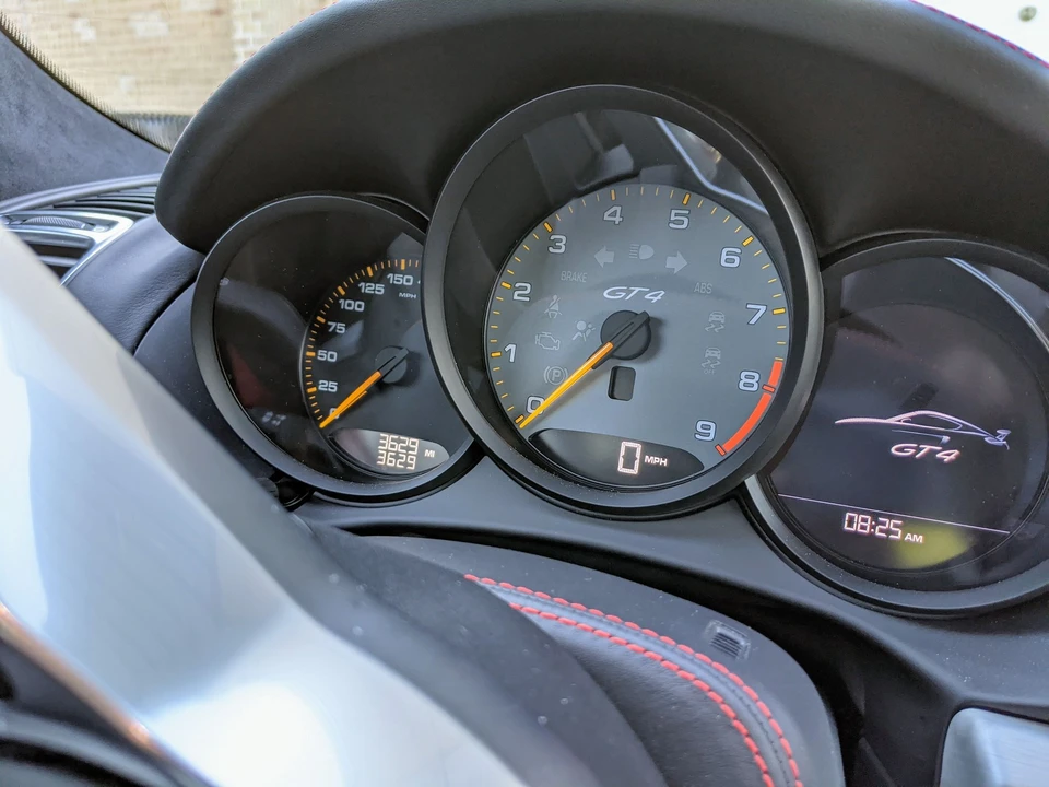 2016 Porsche 981 Cayman GT4 - Image 4 of 14