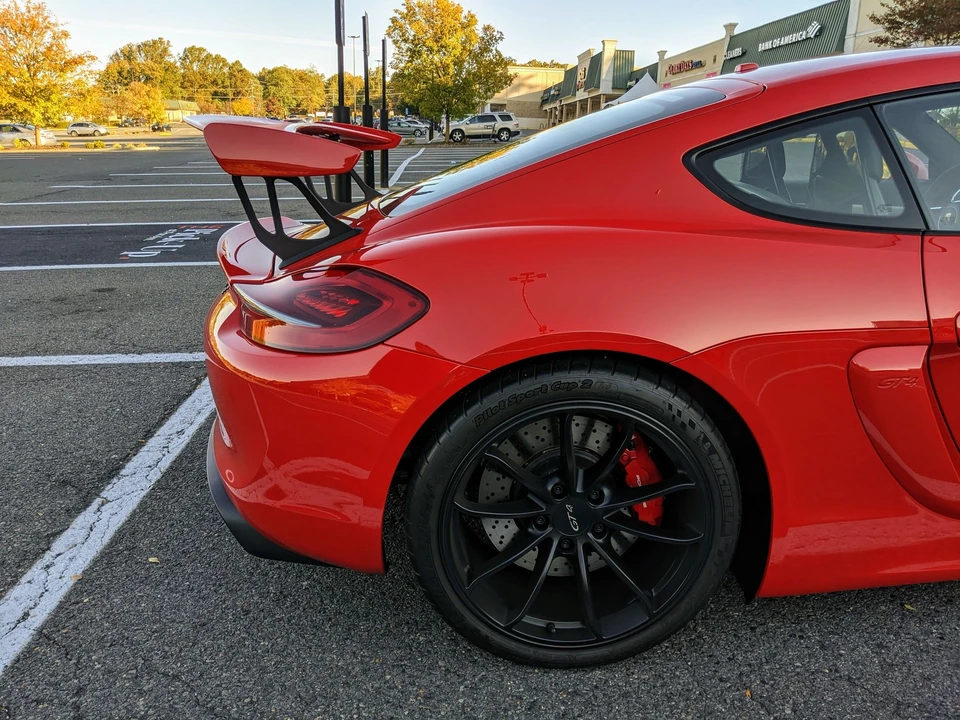 2016 Porsche 981 Cayman GT4 - Image 9 of 14