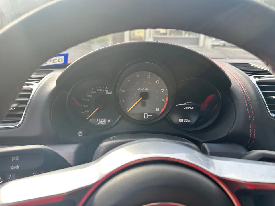 2016 Porsche 981 Cayman GT4 - Image 4 of 7