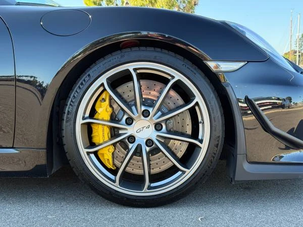 2016 Porsche 981 Cayman GT4 - Image 10 of 19