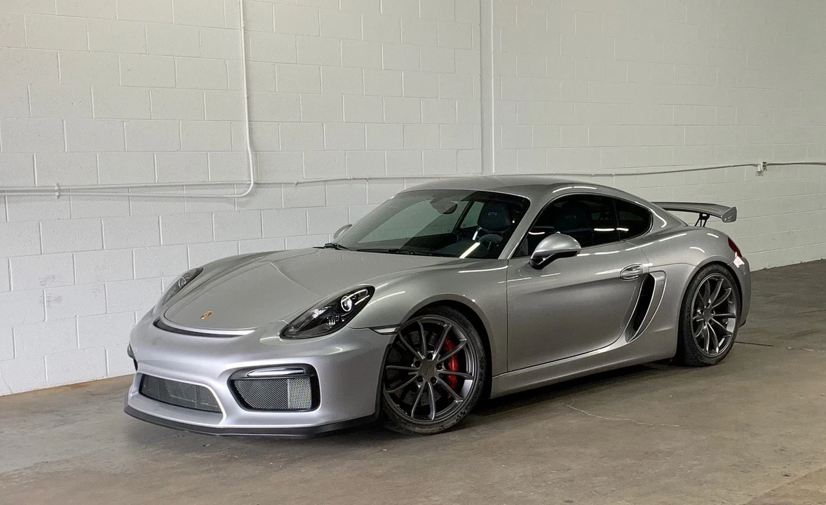 2016 Porsche 981 Cayman GT4 - Image 5 of 20