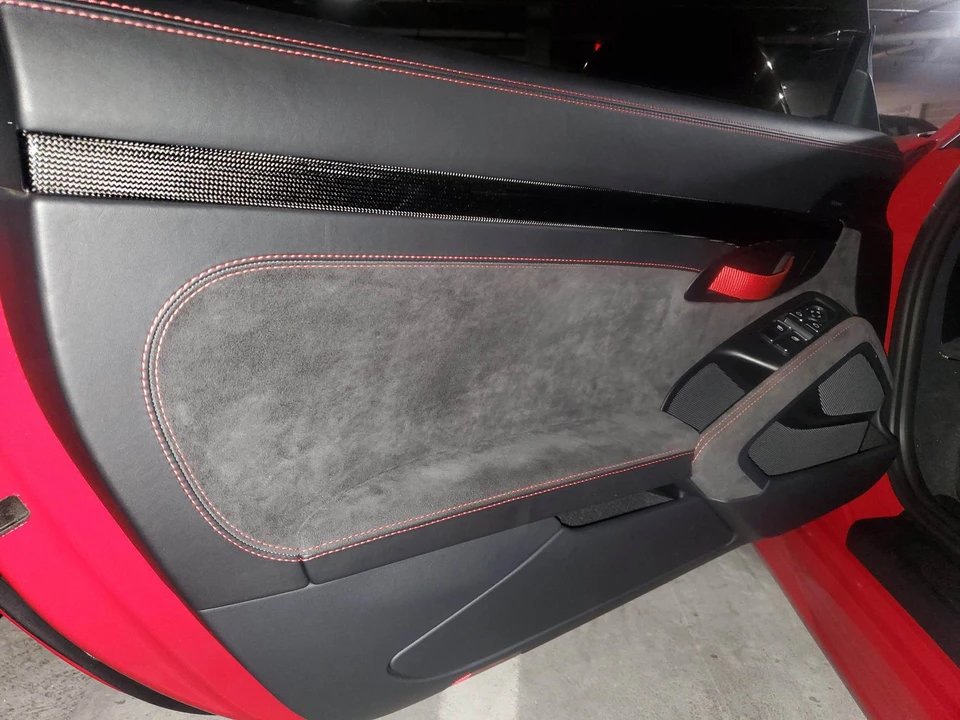 2016 Porsche 981 Cayman GT4 - Image 7 of 26