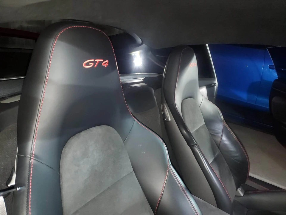 2016 Porsche 981 Cayman GT4 - Image 14 of 26