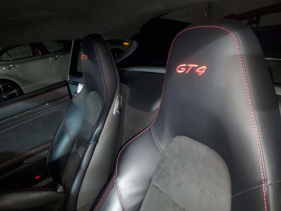 2016 Porsche 981 Cayman GT4 - Image 15 of 26