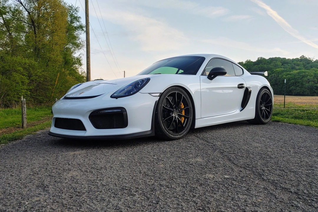 2016 Porsche 981 Cayman GT4 - Image 5 of 5