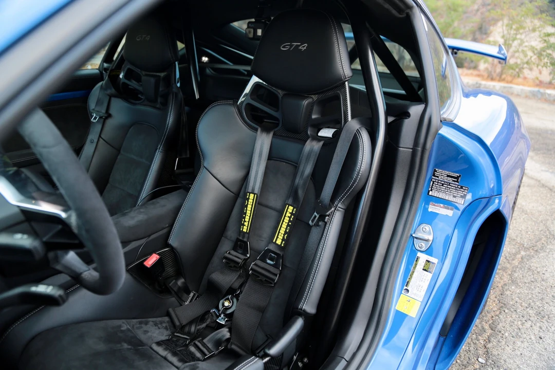 2016 Porsche 981 Cayman GT4 - Image 5 of 24