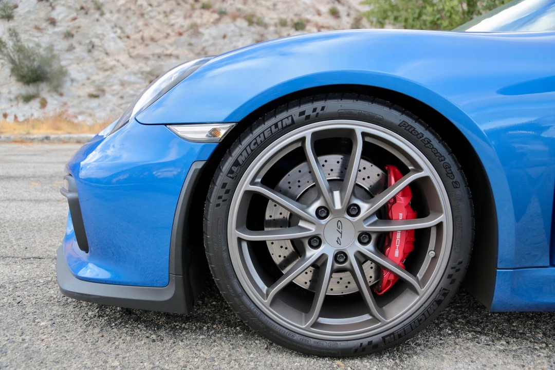 2016 Porsche 981 Cayman GT4 - Image 10 of 24
