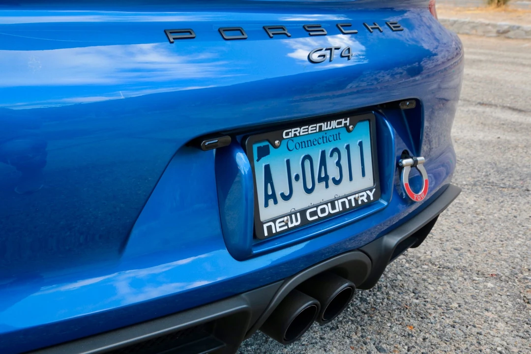 2016 Porsche 981 Cayman GT4 - Image 18 of 24